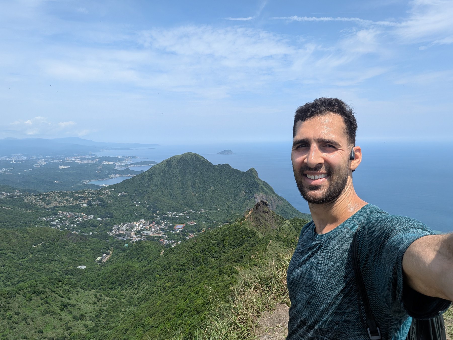 Teapot Mountain ridge and Taiwan's northeast coast.