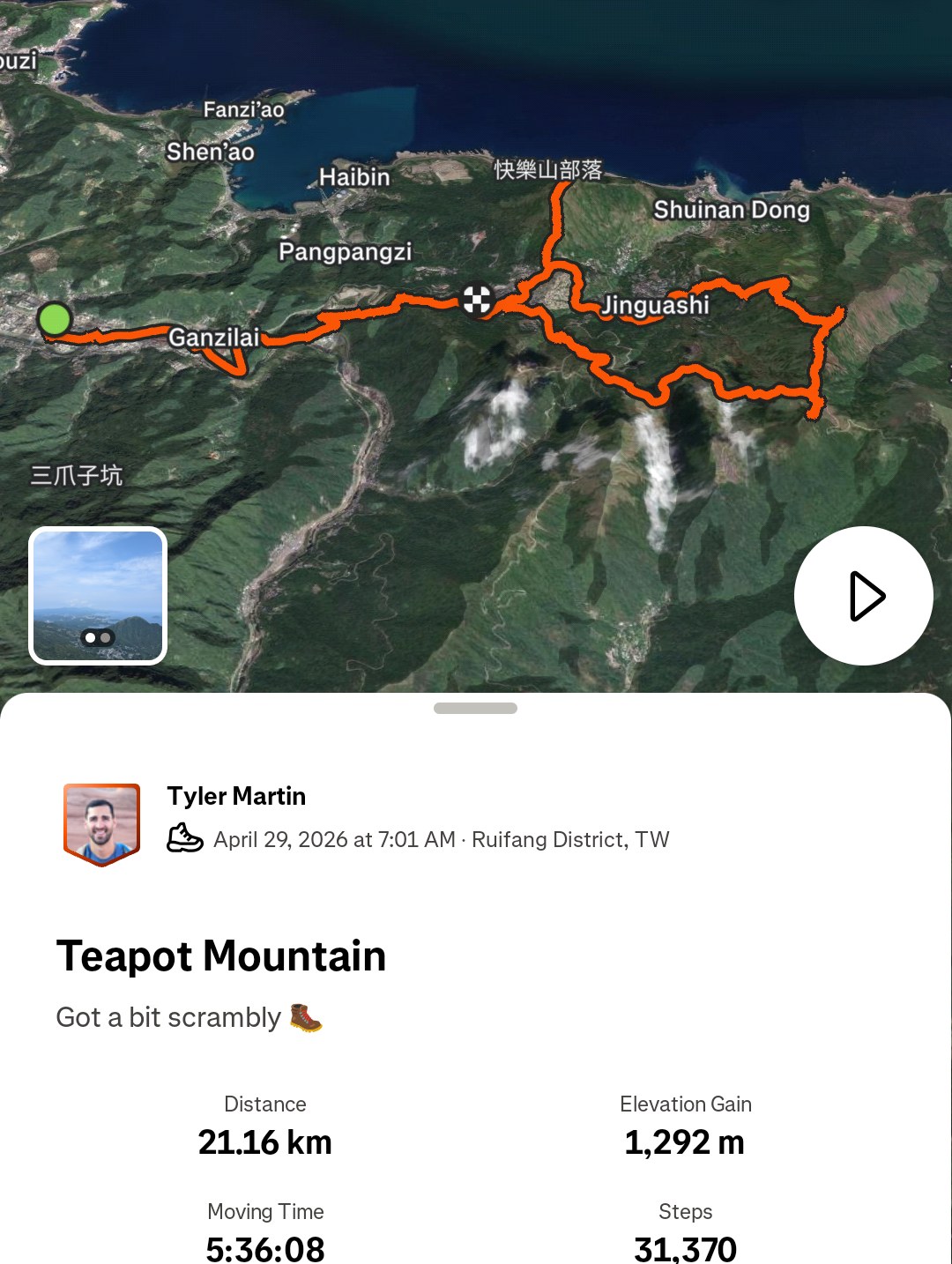 Strava screenshot showing the Teapot Mountain hike map, 21.16 kilometres and 1,292 metres of elevation gain.